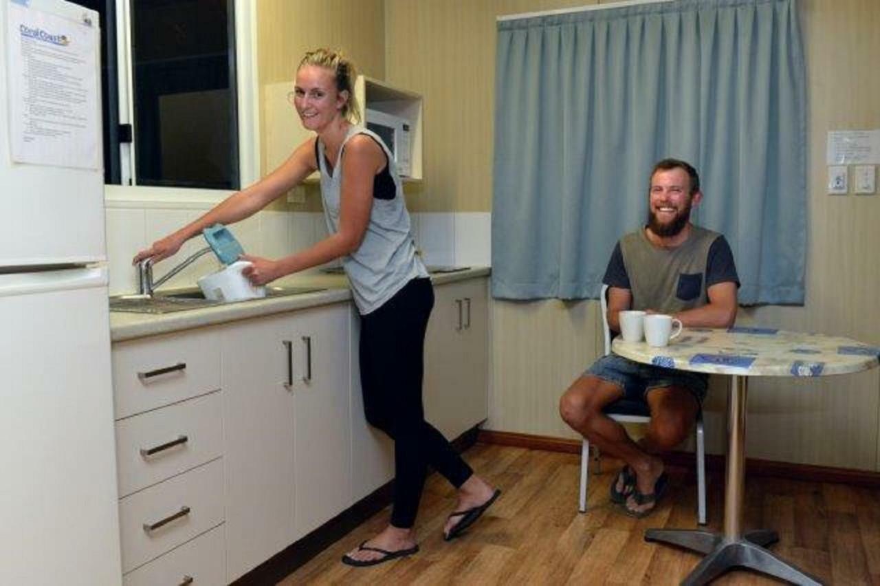 Coral Coast Tourist Park Hotel Townsville Buitenkant foto
